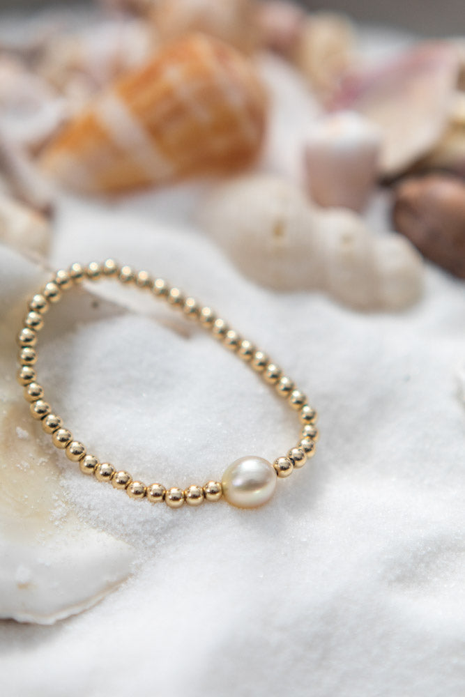 Stretchy South Sea Pearl and Gold Bracelet